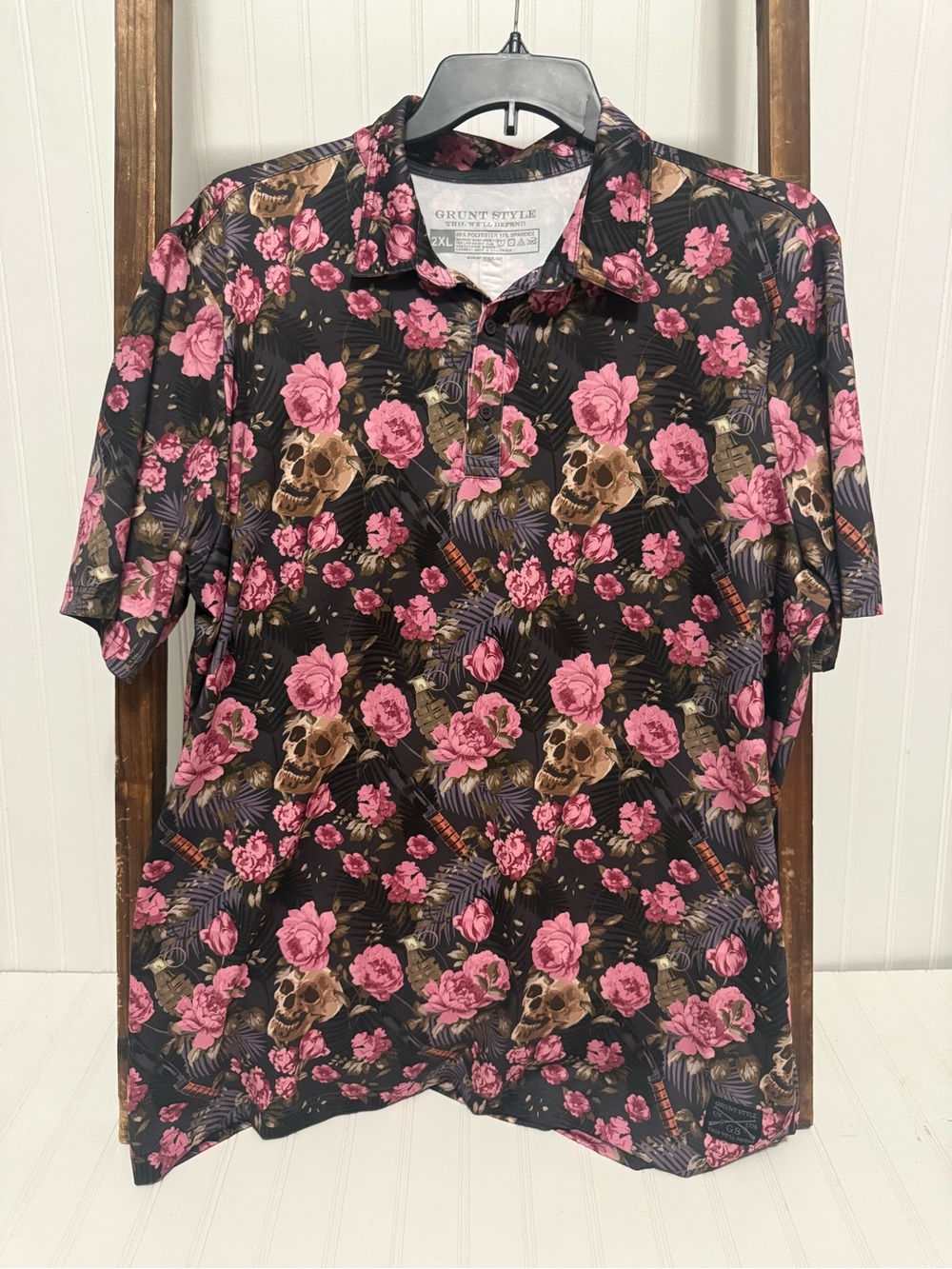 Grunt Style Men’s Black Polo Shirt with Pink Floral & Skull Print Size XXL